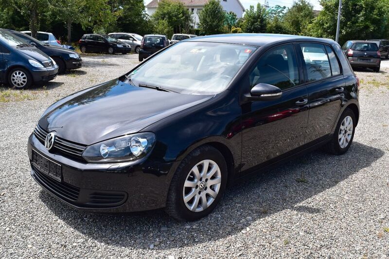 Gebraucht VW Golf VI Comfortline 122 PS (89 kW) 2010 Schwarz Kleinwagen