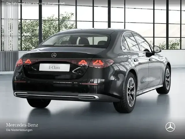 Gebraucht Mercedes E200 Avantgarde 204 PS (150 kW) 2025 Obsidianschwarz Limousine