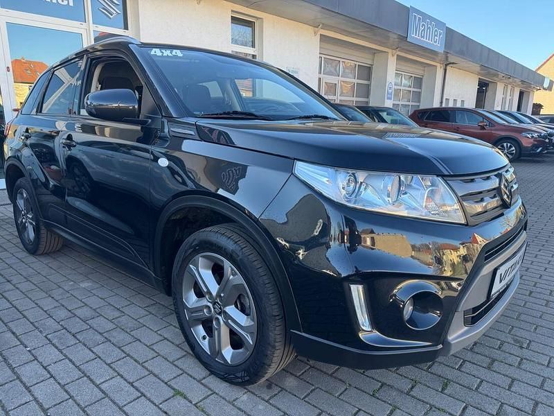 Gebraucht Suzuki Vitara Comfort 120 PS (88 kW) 2017 Schwarz SUV