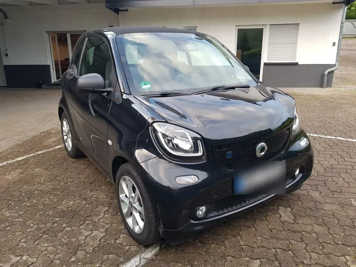 Gebraucht Smart ForTwo Coupé Prime 60 kW (82 PS) 2020 Schwarz Coupé