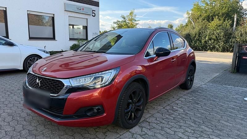 Gebraucht Citroën DS4 150 PS (110 kW) 2015 Rot Kleinwagen