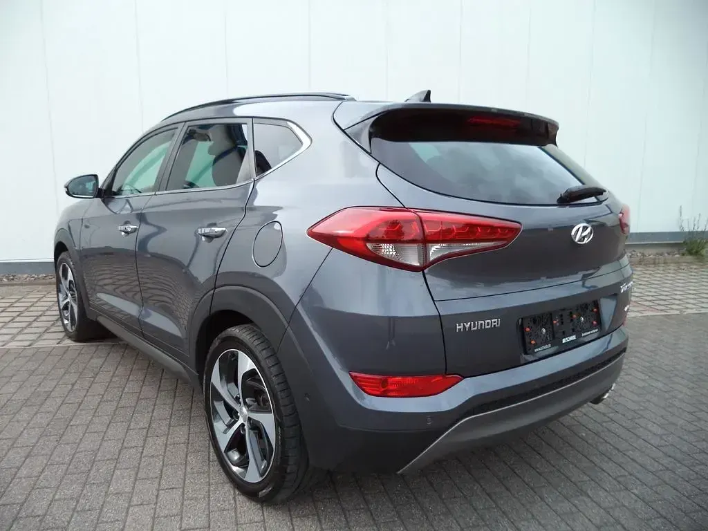 Gebraucht Hyundai Tucson Premium 177 PS (130 kW) 2015 Grau SUV