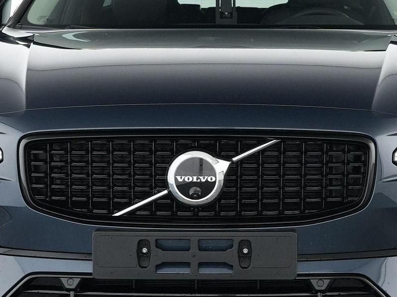 Gebraucht Volvo V90 Plus 398 PS (292 kW) 2025 Denim blue / metallic Kombi