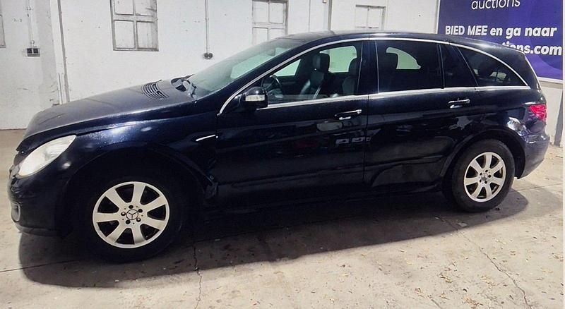 Gebraucht Mercedes R350 200 PS (147 kW) 2006 Van / Kleinbus