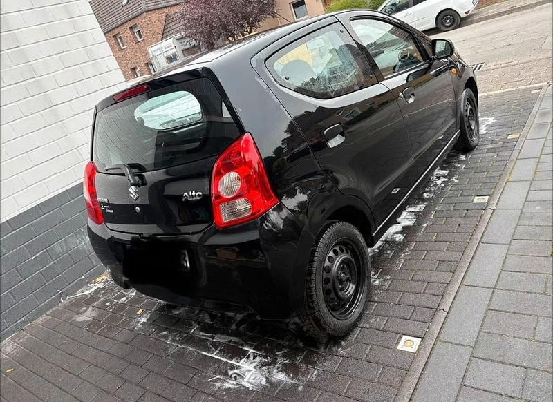 Schwarz Gebraucht 2010 Suzuki Alto Kleinwagen | 1.699 € (Fairer Preis) - Bild 1/4