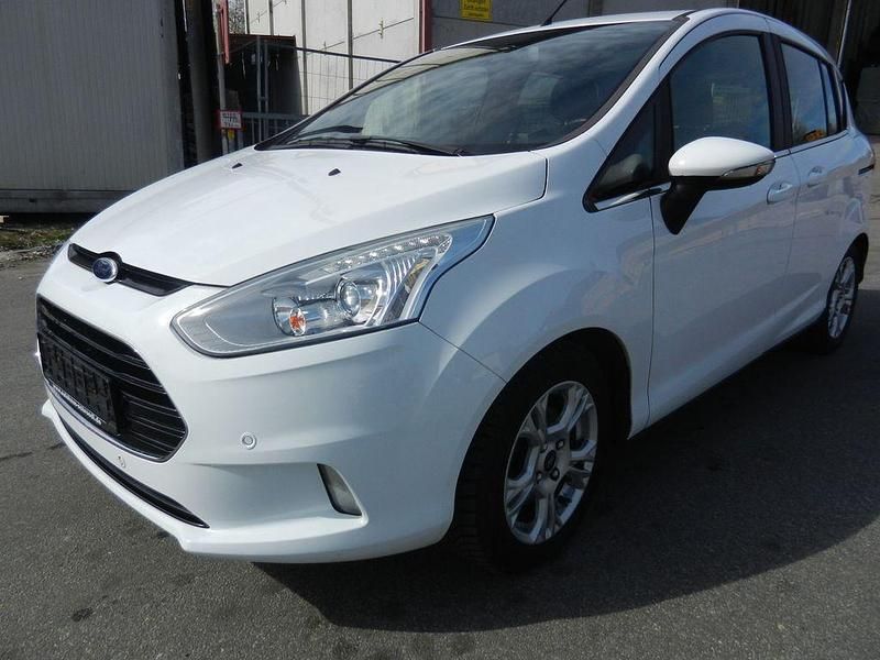 Occasion Ford B-MAX Titanium 101 ch (74 kW) 2016 Blanc Monospace