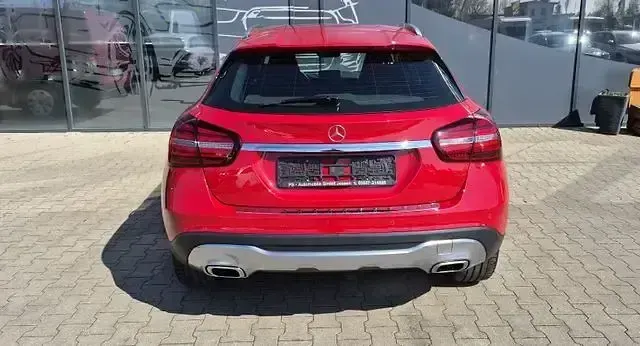 Gebraucht Mercedes GLA180 122 PS (89 kW) 2018 Andere SUV