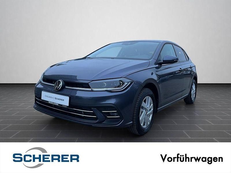 Gebraucht VW Polo Style 95 PS (69 kW) 2025 Grau Limousine