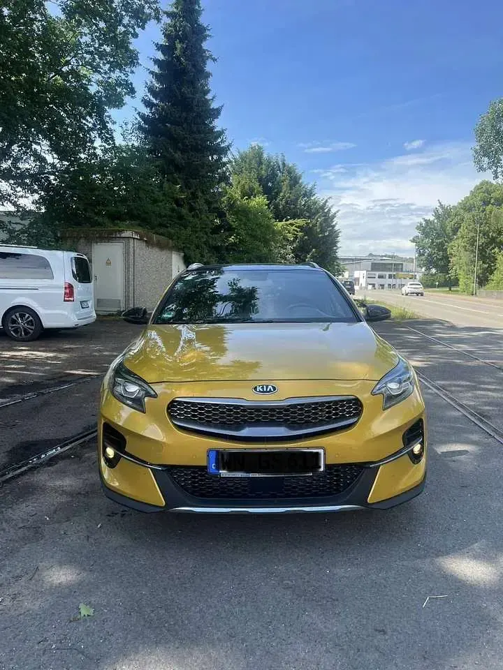 Gebraucht Kia XCeed Xdition 140 PS (102 kW) 2020 (yqm) quantumgelb met. SUV