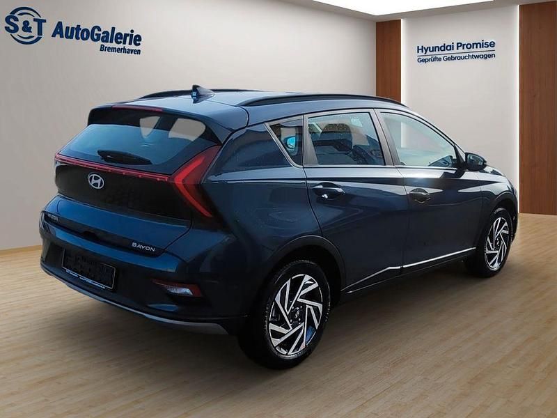 Neu Hyundai Bayon Trend 90 PS (66 kW) 2026 Grau SUV