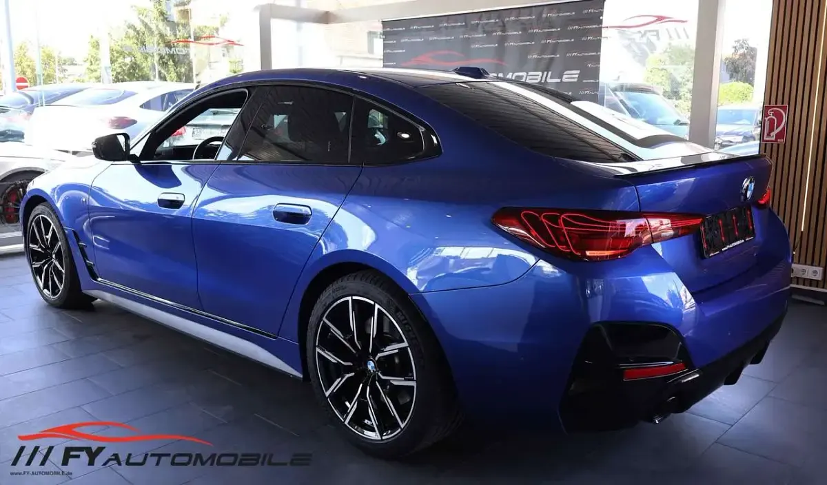 Gebraucht BMW 420 Coupé M Sport 190 PS (139 kW) 2025 Portimao blau metallic Coupé