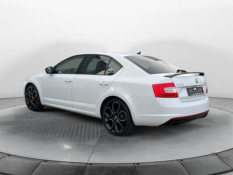 Gebraucht Skoda Octavia RS 230 PS (169 kW) 2017 Weiß Limousine