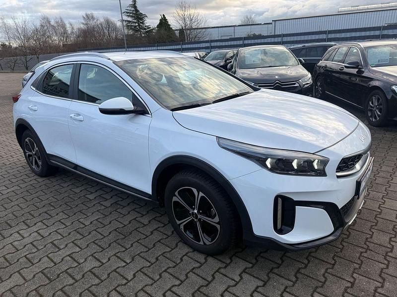 Gebraucht Kia XCeed Vision 105 PS (77 kW) 2022 Weiß SUV