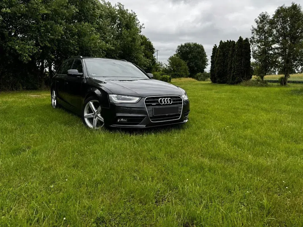 Gebraucht Audi A4 Ambiente 177 PS (130 kW) 2012 Grau Kombi