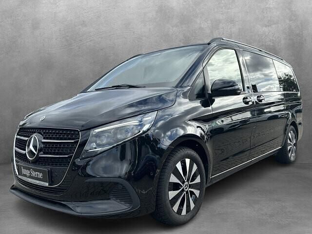 Obsidianschwarz Gebraucht 2024 Mercedes V250 Style Van / Kleinbus | 64.390 € (Guter Preis) - Bild 1/4