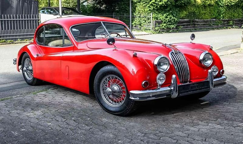 Rot Gebraucht 1956 Jaguar XK Coupé | 40.220 € - Bild 1/4
