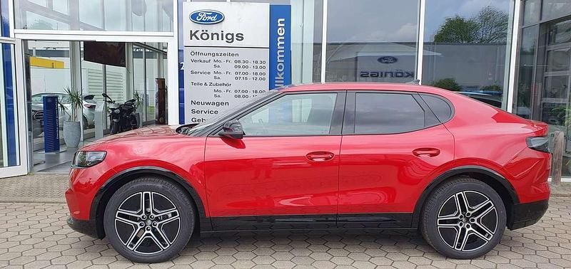 Neu Ford Capri Premium 250 kW (340 PS) 2025 Lucidrot metallic SUV