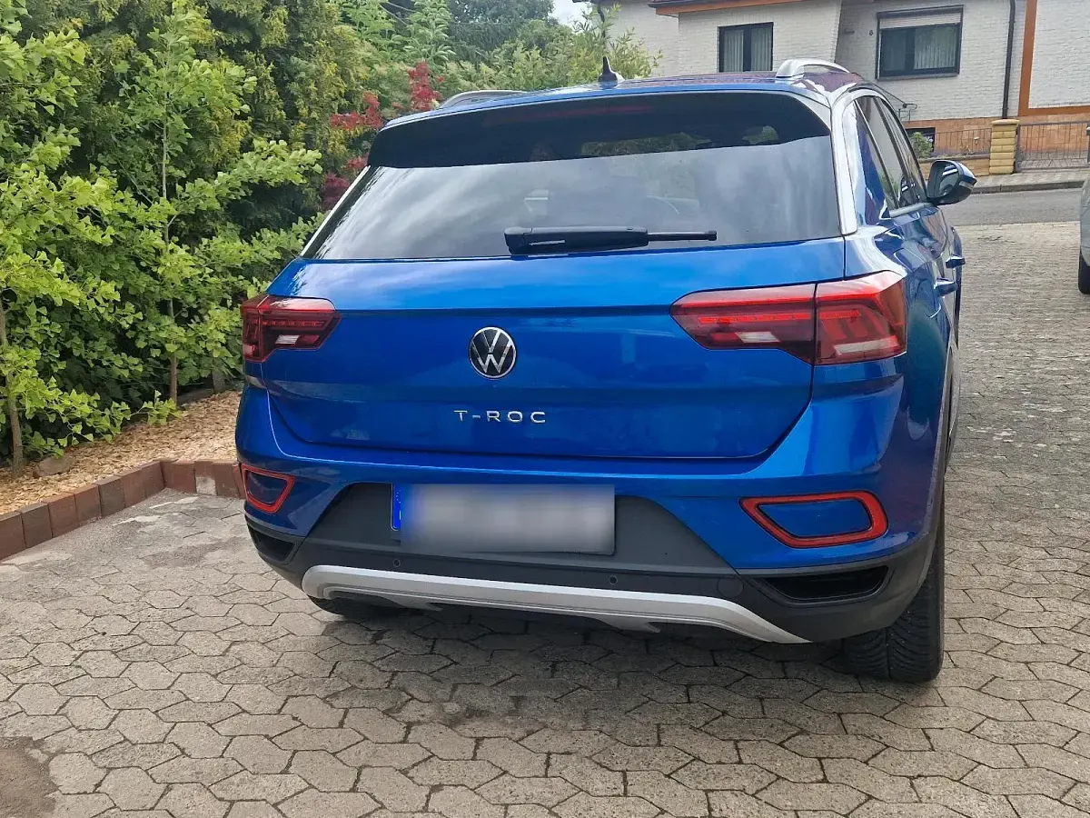 Gebraucht VW T-Roc Move 110 PS (80 kW) 2023 Blau SUV
