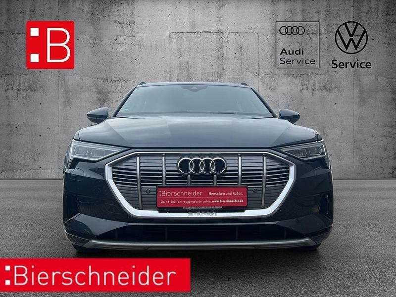 Gebraucht Audi e-tron Advanced 300 kW (408 PS) 2022 Grau SUV