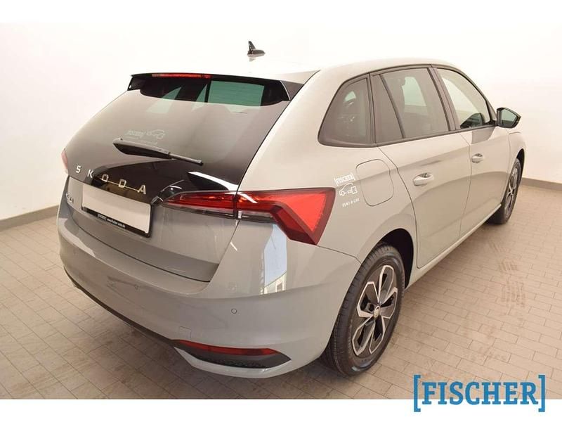 Gebraucht Skoda Scala Selection 116 PS (85 kW) 2024 Grau Kleinwagen