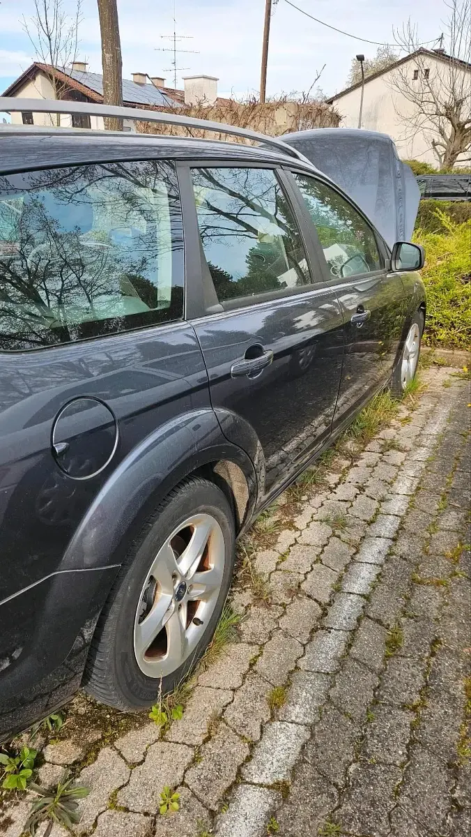 Używany Ford Focus 110 KM (80 kW) 2010 Niebieski Kombi