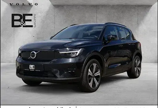 Usata Volvo EX40 Core 175 kW (238 CV) 2023 Nero SUV