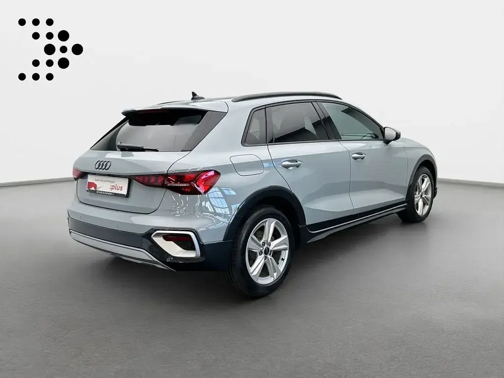 Gebraucht Audi A3 Ambiente 150 PS (110 kW) 2025 Pfeilgrau perleffekt Limousine