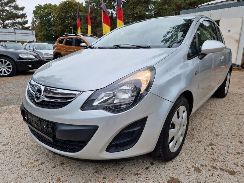 Gebraucht Opel Corsa Edition 86 PS (63 kW) 2014 Silber Kleinwagen
