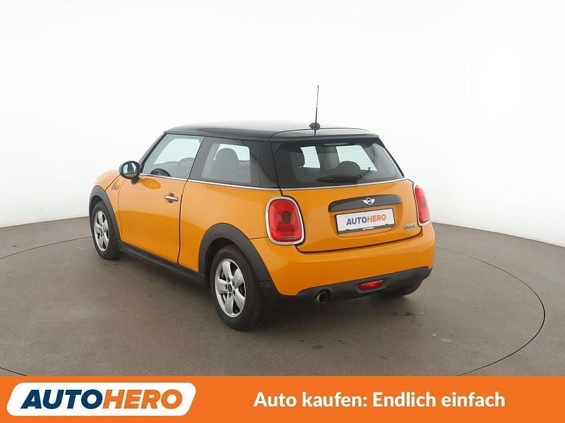 Gebraucht Mini Cooper 136 PS (100 kW) 2017 Orange Kleinwagen