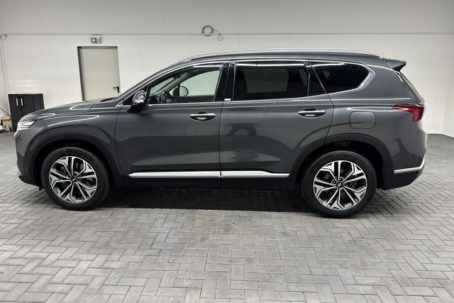 Gebraucht Hyundai Santa Fe Premium 200 PS (147 kW) 2020 Grau (rainforestmet.) SUV