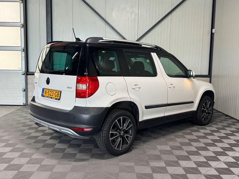 Gebraucht Skoda Yeti Elegance 140 PS (102 kW) 2012 Weiß SUV