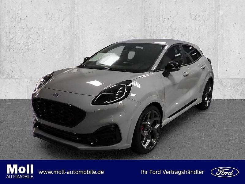 Grau Gebraucht 2024 Ford Puma Performance Edition Limousine | 29.900 € (Fairer Preis) - Bild 1/4