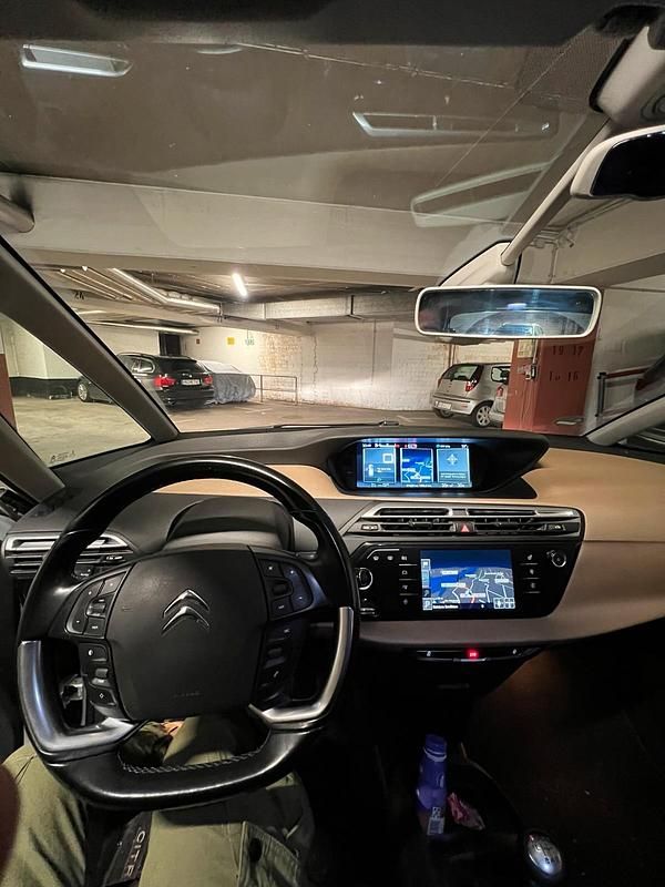 Silber Gebraucht 2016 Citroën C4 Kombi | 8.700 € (Fairer Preis) - Bild 1/4