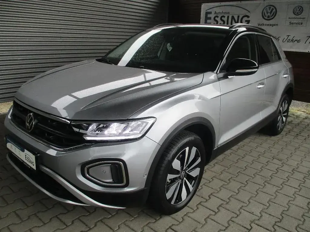 Gebraucht VW T-Roc Goal 150 PS (110 kW) 2025 Pyritsilber metallic SUV