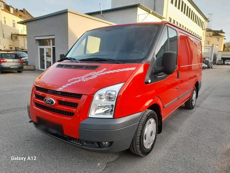 Gebraucht Ford Transit 115 PS (84 kW) 2009 Rot Pickup