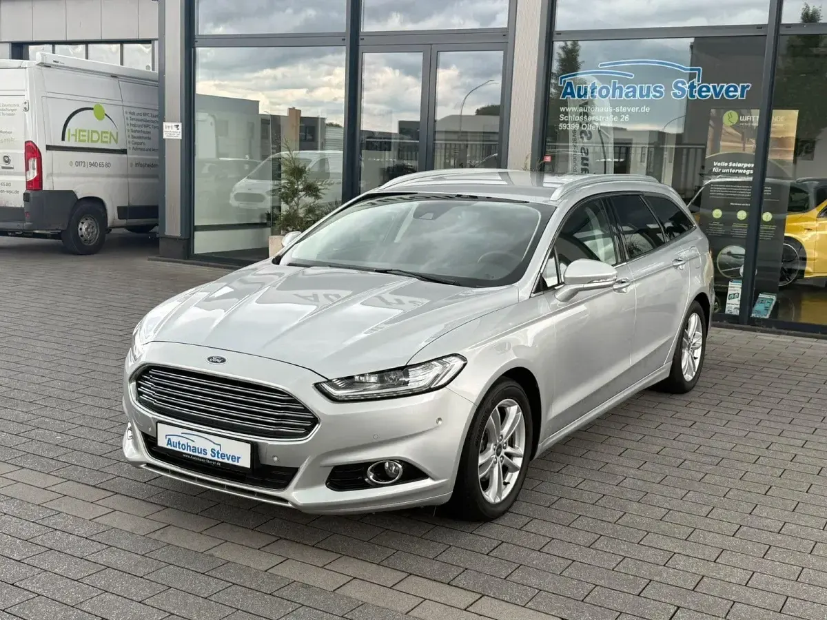 Gebraucht Ford Mondeo Titanium 179 PS (131 kW) 2016 Silber Kombi