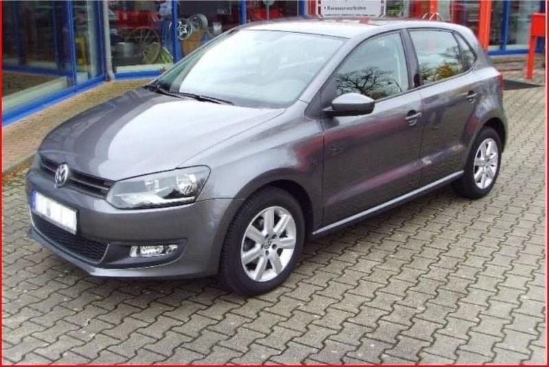 Grau Gebraucht 2010 VW Polo Kleinwagen | 3.950 € (Fairer Preis) - Bild 1/4