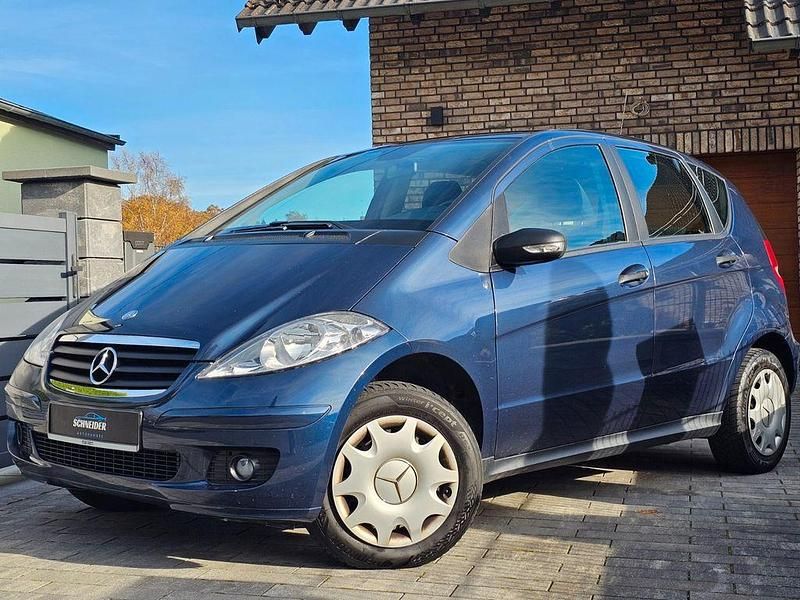 Blau Gebraucht 2005 Mercedes A170 Van / Kleinbus | 2.490 € (Fairer Preis) - Bild 1/4