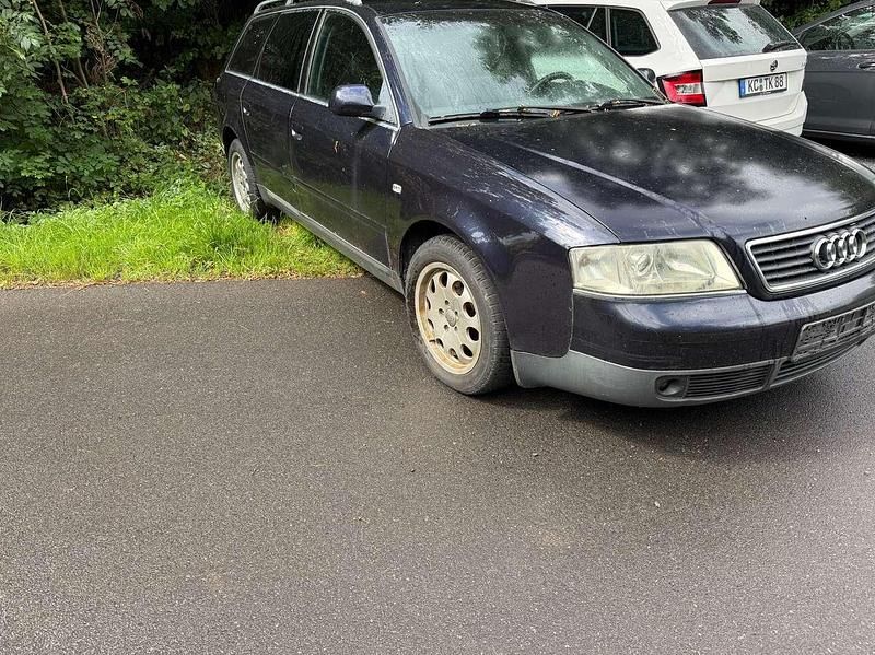 Schwarz Gebraucht 1999 Audi A6 Kombi | 650 € (Guter Preis) - Bild 1/4