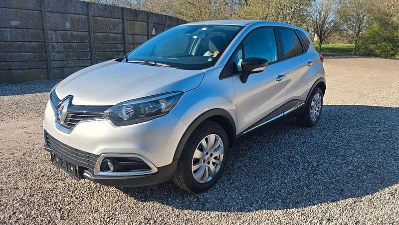 Gebraucht Renault Captur Experience 90 PS (66 kW) 2016 Grau SUV
