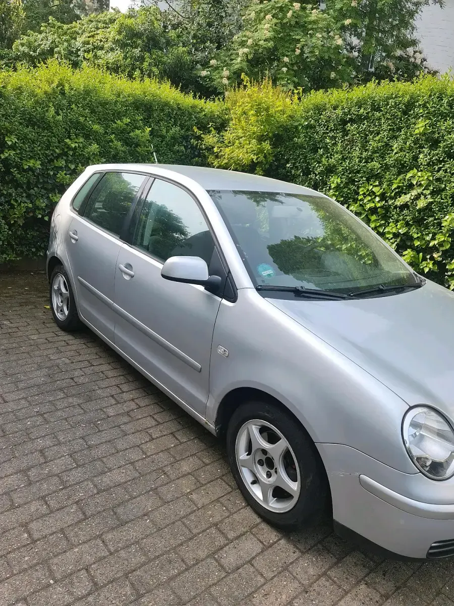 Brugt VW Polo 64 HK (47 kW) 2003 Sølv Hatchback