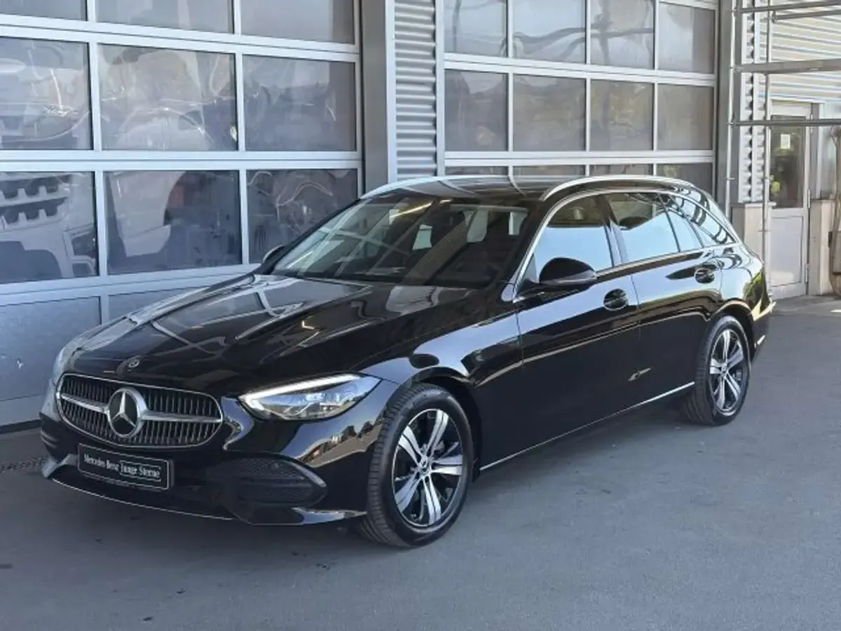 Gebraucht Mercedes C220 Advanced 200 PS (147 kW) 2025 Lack obsidianschwarz Kombi