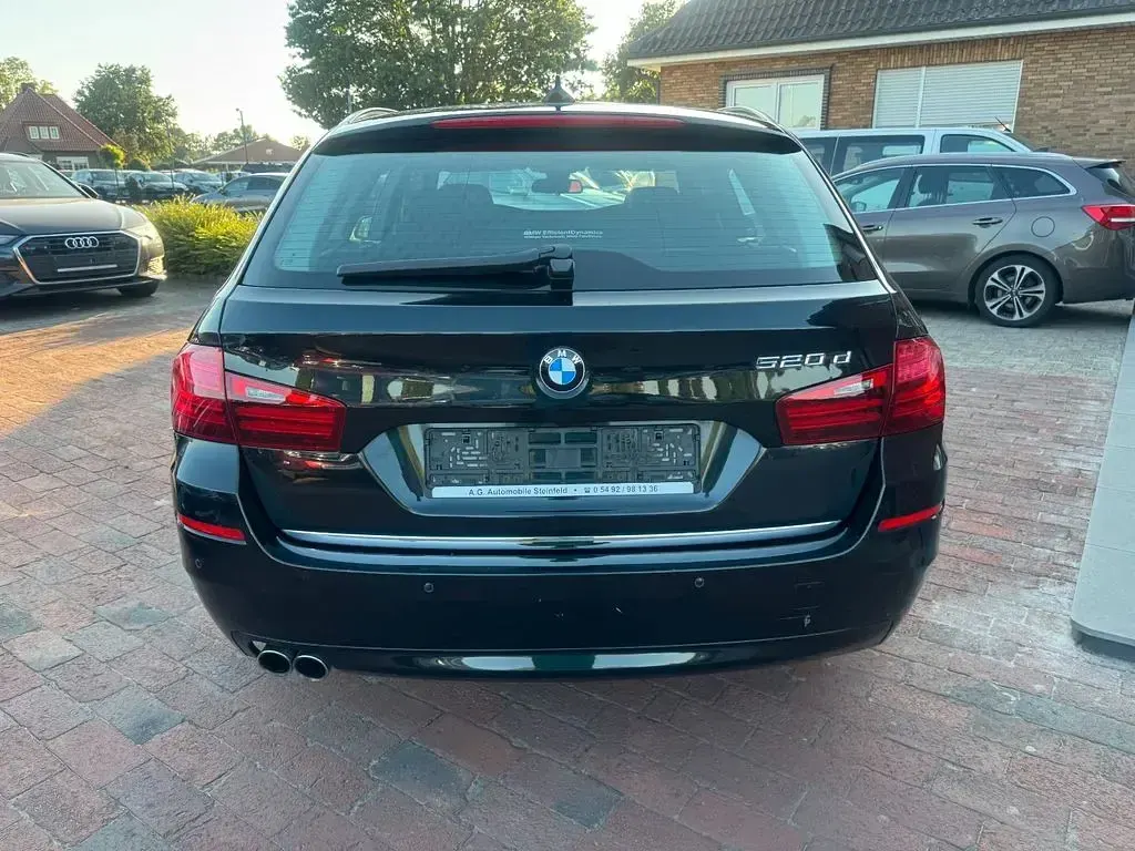 Gebraucht BMW 520 Luxury Line 184 PS (135 kW) 2014 Schwarz Kombi
