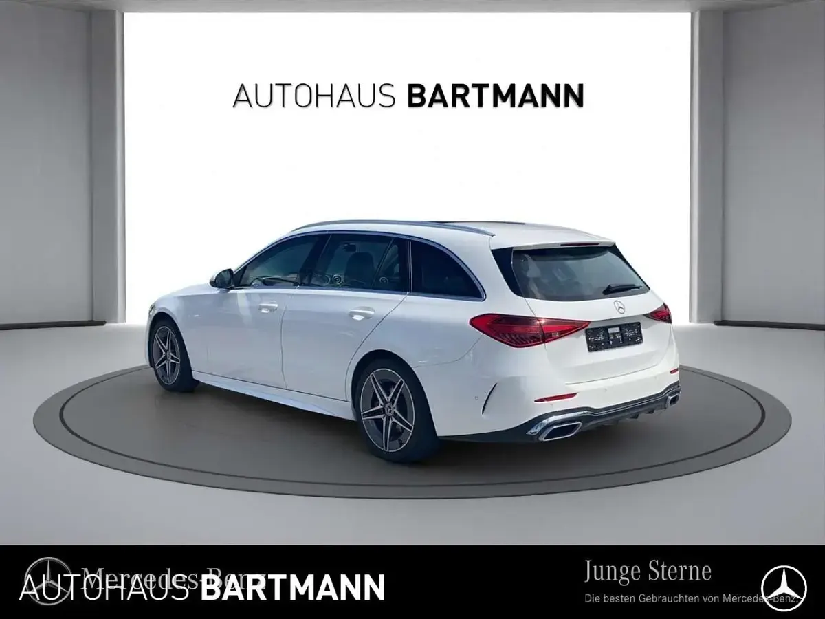 Gebraucht Mercedes C200 AMG 204 PS (150 kW) 2022 Polarweiß Kombi