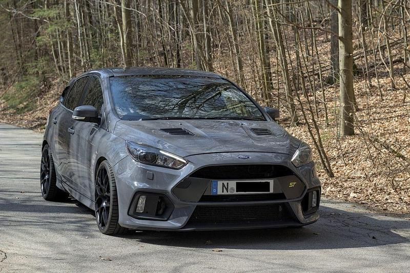 Second-hand Ford Focus ST 250 CP (183 kW) 2016 Gri Berlinǎ