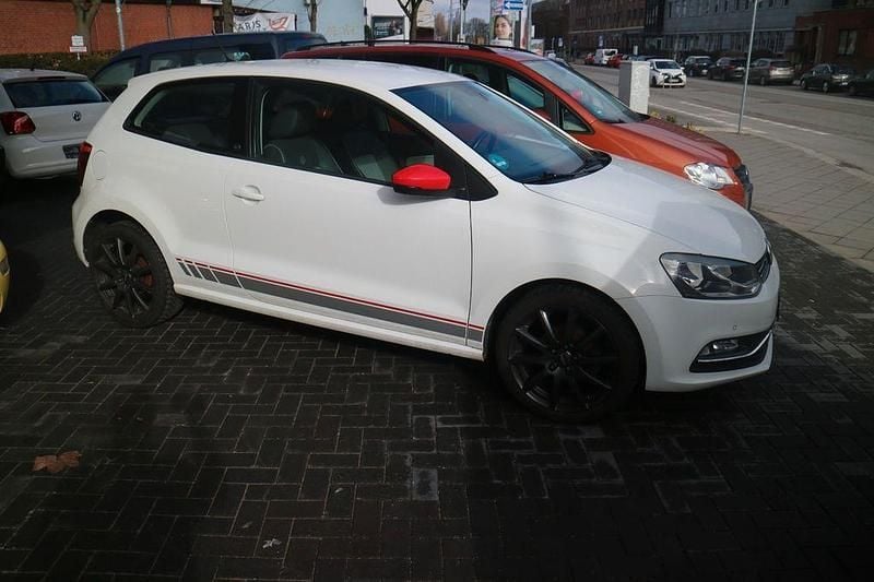 Gebraucht VW Polo Beats 90 PS (66 kW) 2016 Weiß Kleinwagen