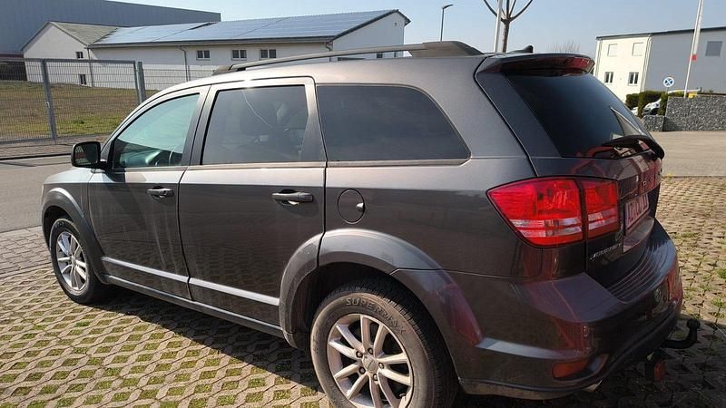 Gebraucht Dodge Journey 287 PS (211 kW) 2017 Grau SUV