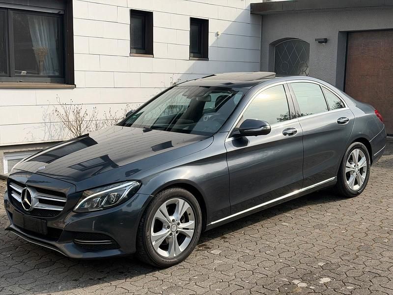Gebraucht Mercedes C220 170 PS (125 kW) 2014 Grau Limousine