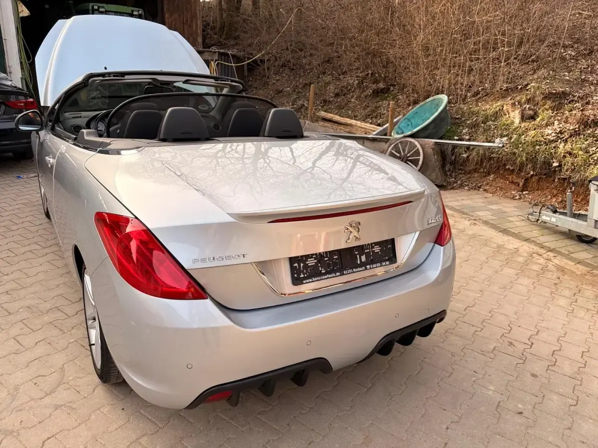 Gebraucht Peugeot 308 CC 120 PS (88 kW) 2011 Silber Cabrio