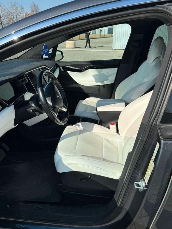 Gebraucht Tesla Model X 309 kW (421 PS) 2017 Grau SUV